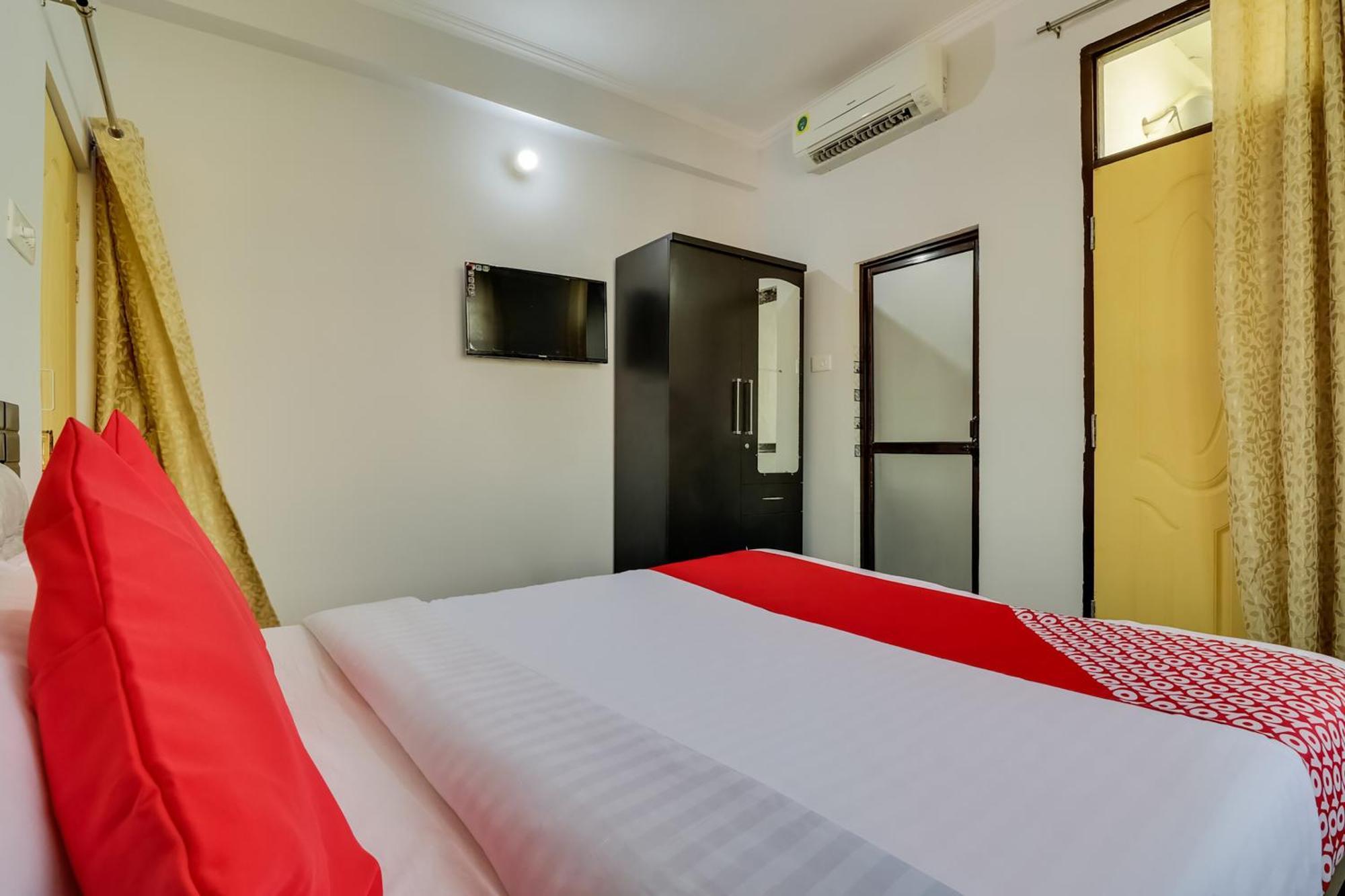 Hotel O Vgs Chinhat Eksteriør bilde